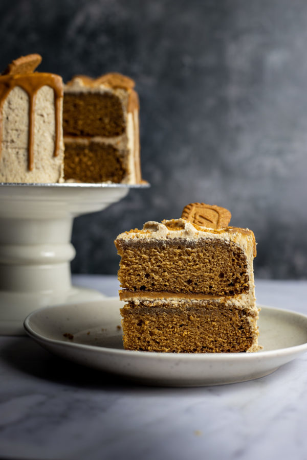 Vegan Biscoff Cake - Image 3