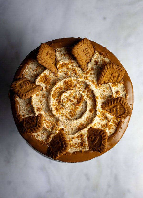 Vegan Biscoff Cake - Image 2